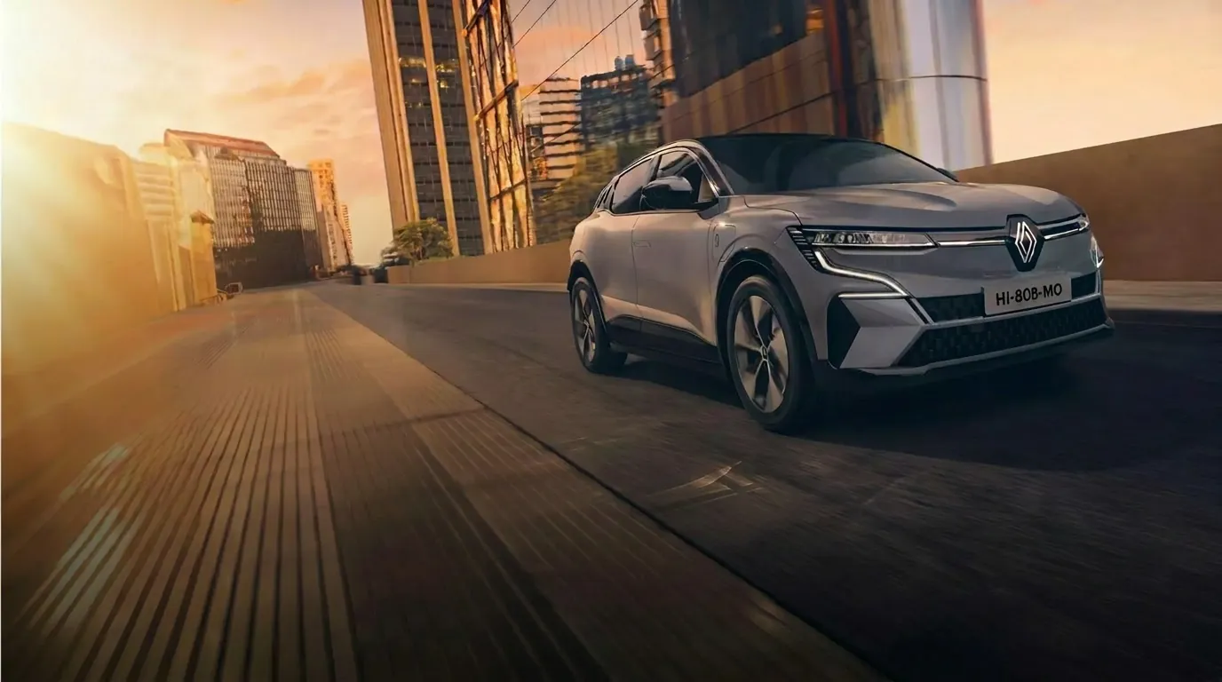 RENAULT MEGANE E-TECH 100% ELÉCTRICO en Renault Los Coches Yopal