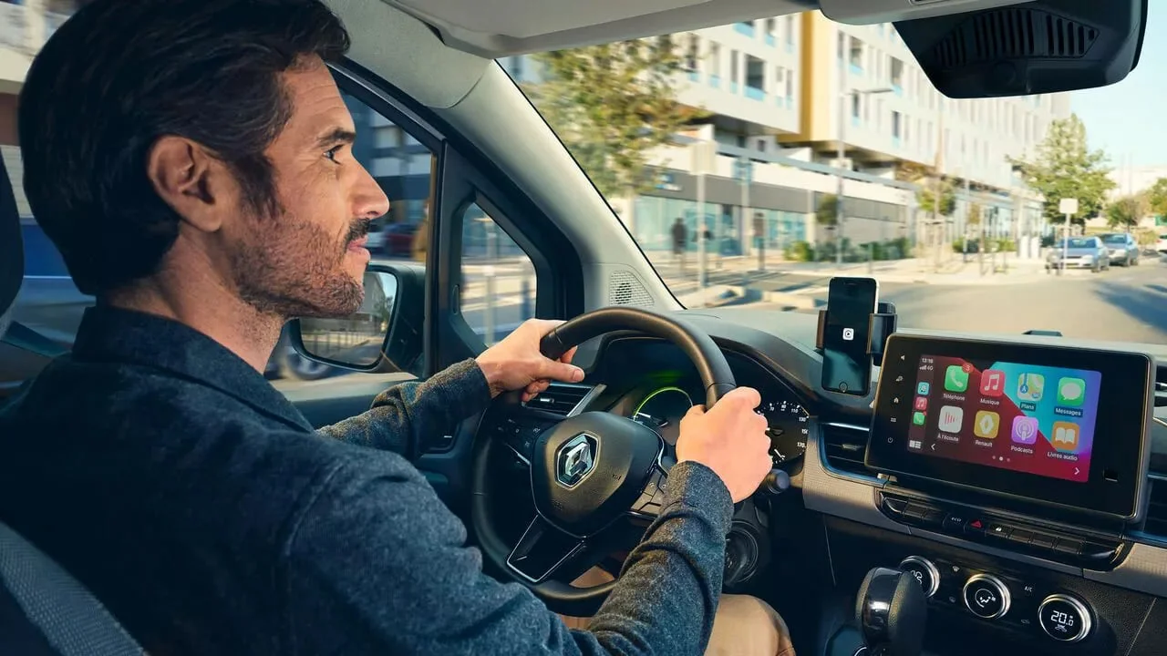 RENAULT KANGOO E-TECH 
                           100% ELÉCTRICO — una verdadera oficina móvil